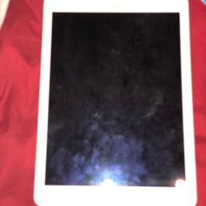 Apple iPad Air 2